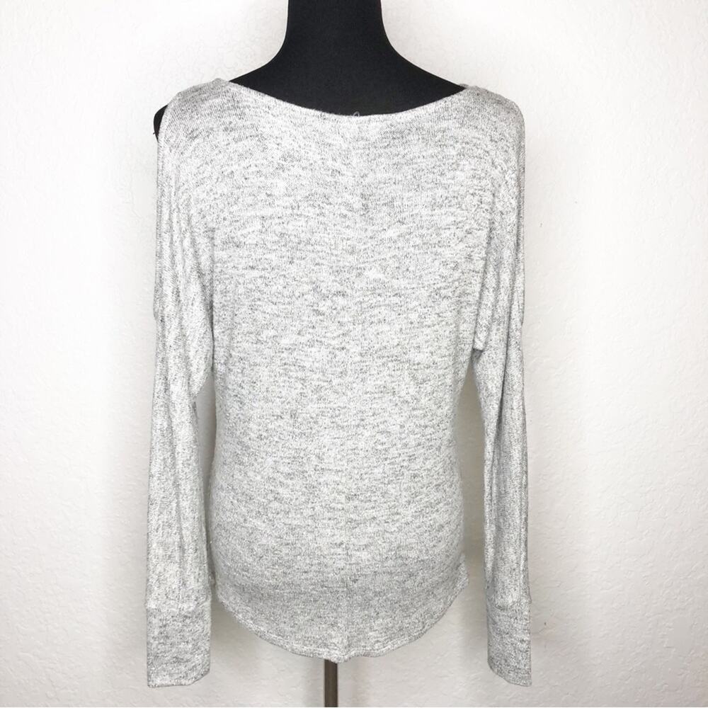 WHBM light gray cowl neck cold shoulder lightweight knit top size Extra Small XS - Picture 14 of 14